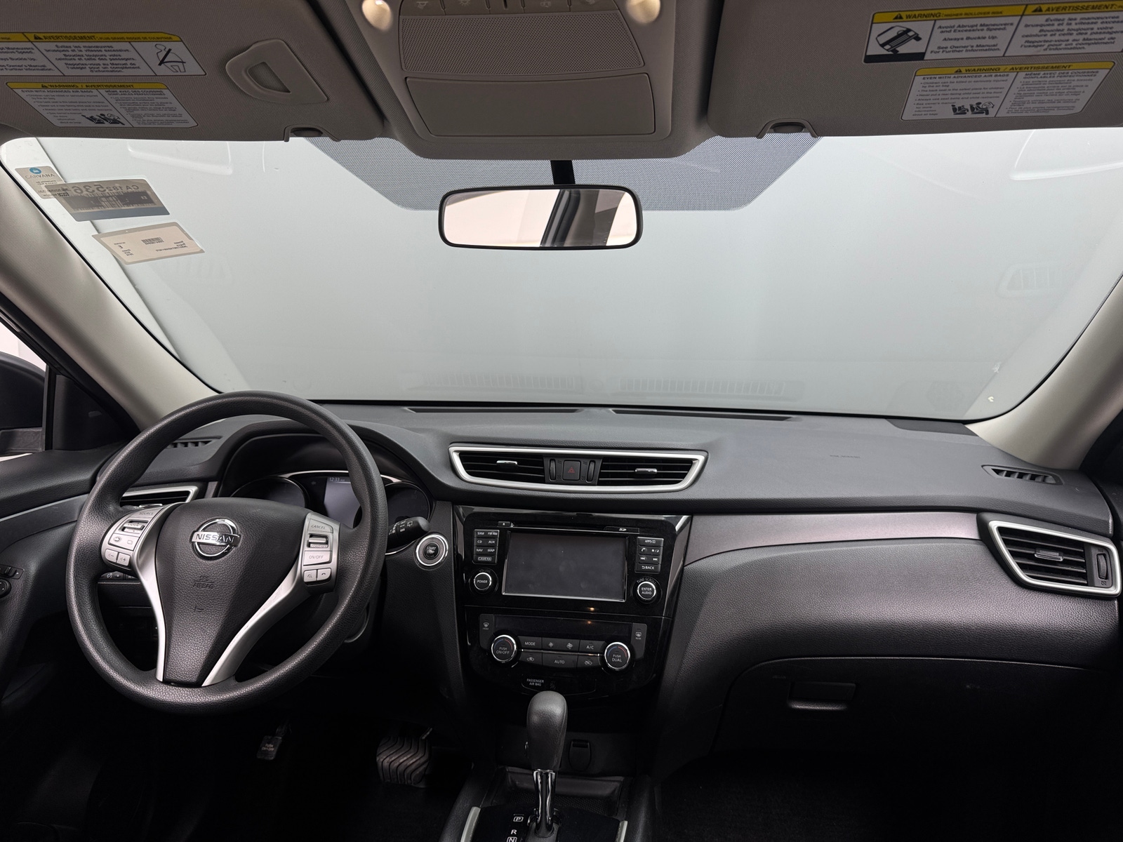 Thumbnail: 2016 Nissan Rogue - 3