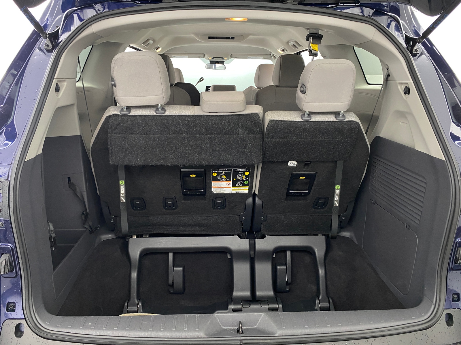 Thumbnail: 2024 Toyota Sienna - 7