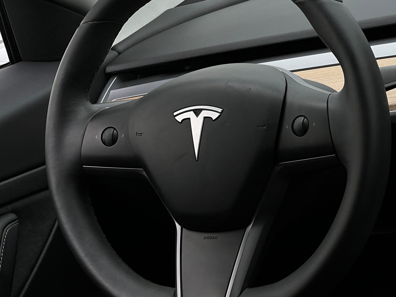 Thumbnail: 2020 Tesla Model 3 - 4
