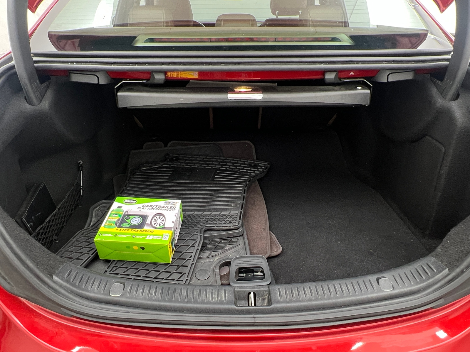 Thumbnail: 2017 Mercedes-Benz E-Class - 6