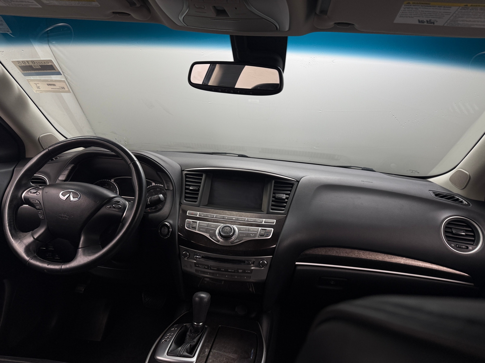 Thumbnail: 2015 INFINITI QX60 - 2