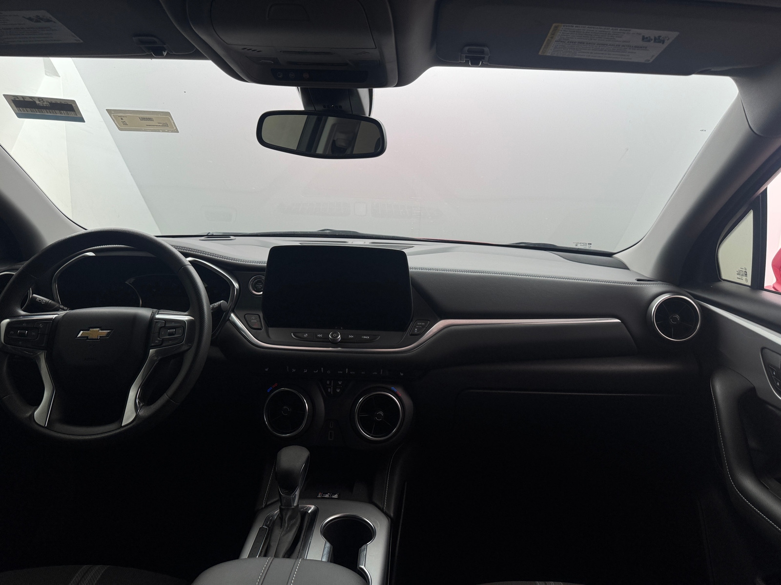 Thumbnail: 2023 Chevrolet Blazer - 3