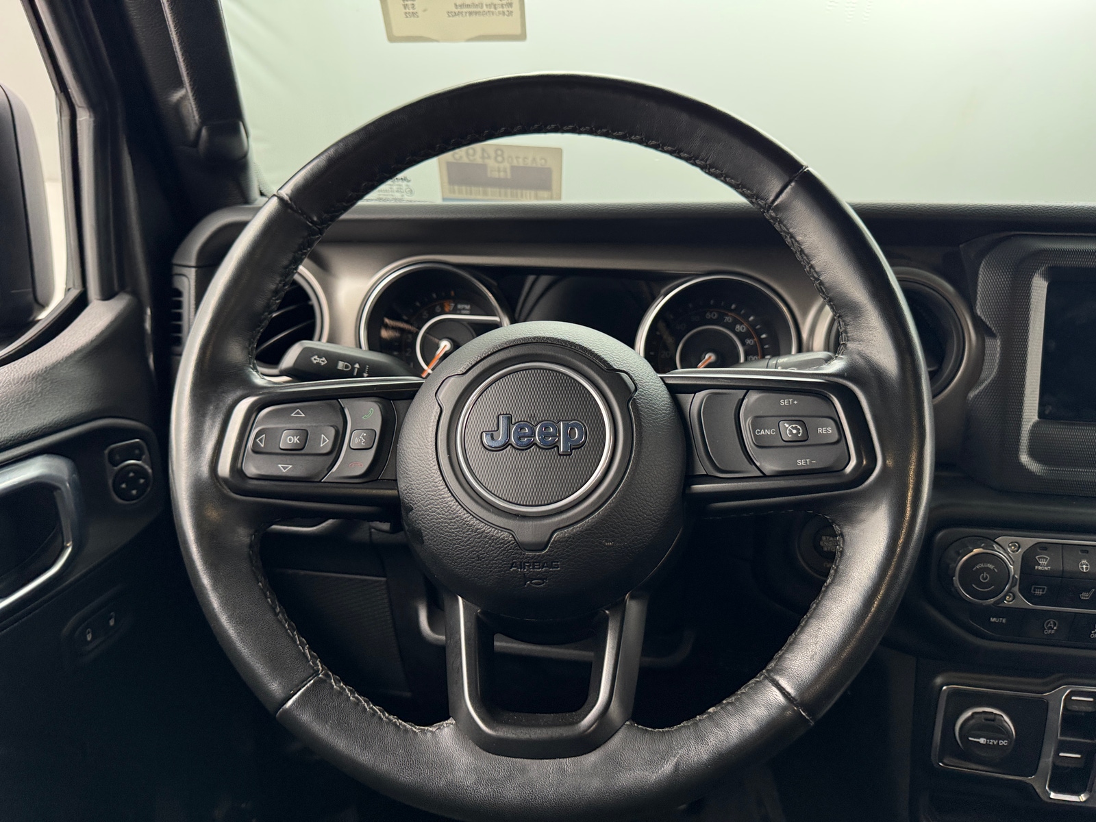 Thumbnail: 2022 Jeep Wrangler - 5