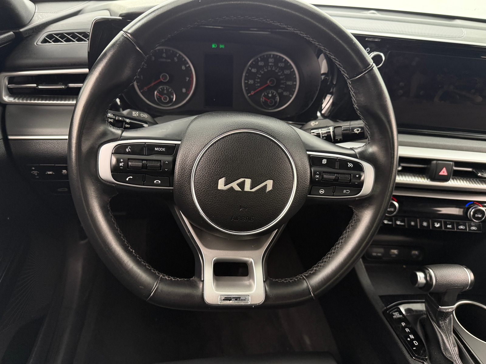 Thumbnail: 2023 Kia K5 - 4