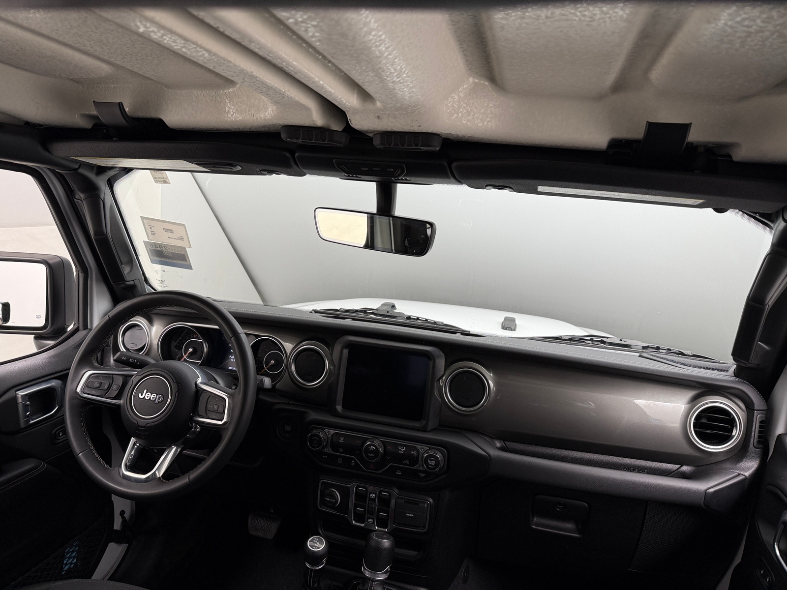 Thumbnail: 2023 Jeep Gladiator - 3