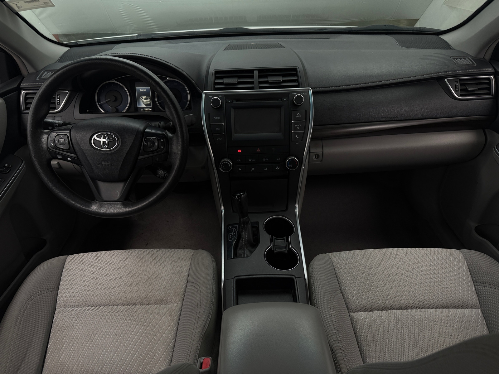 Thumbnail: 2016 Toyota Camry - 3