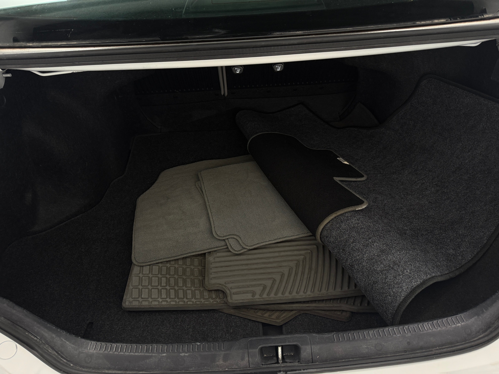 Thumbnail: 2016 Toyota Camry - 7