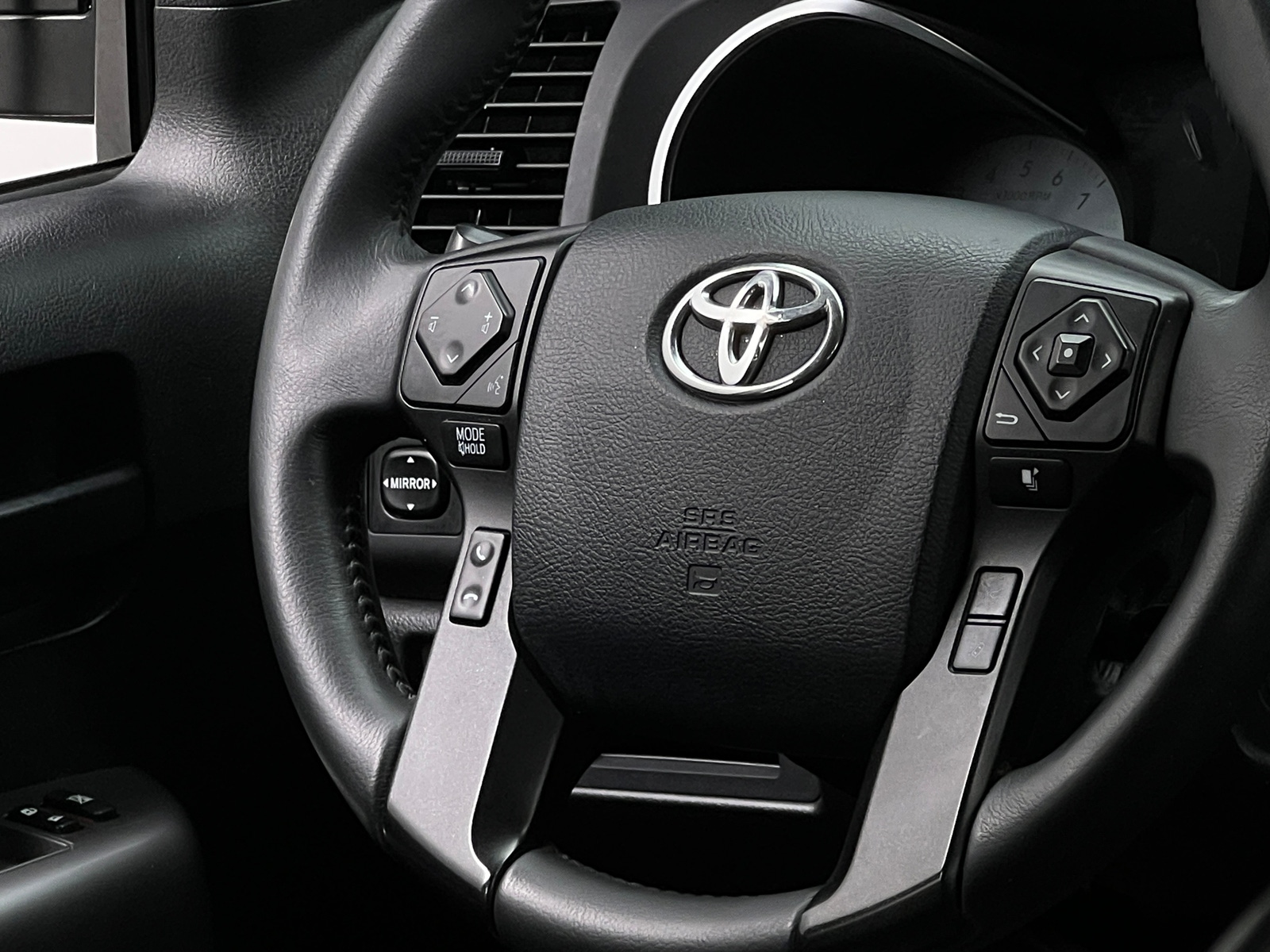 Thumbnail: 2019 Toyota Sequoia - 4