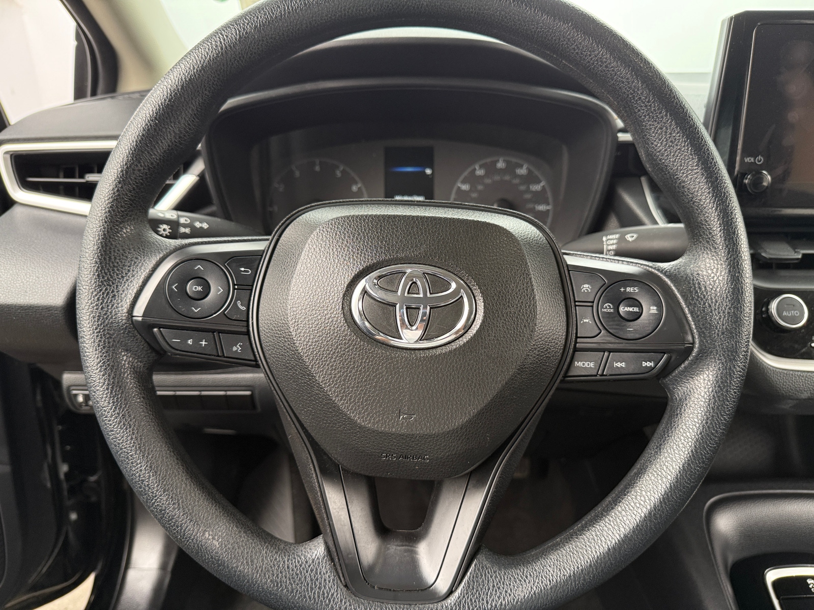 Thumbnail: 2023 Toyota Corolla - 5
