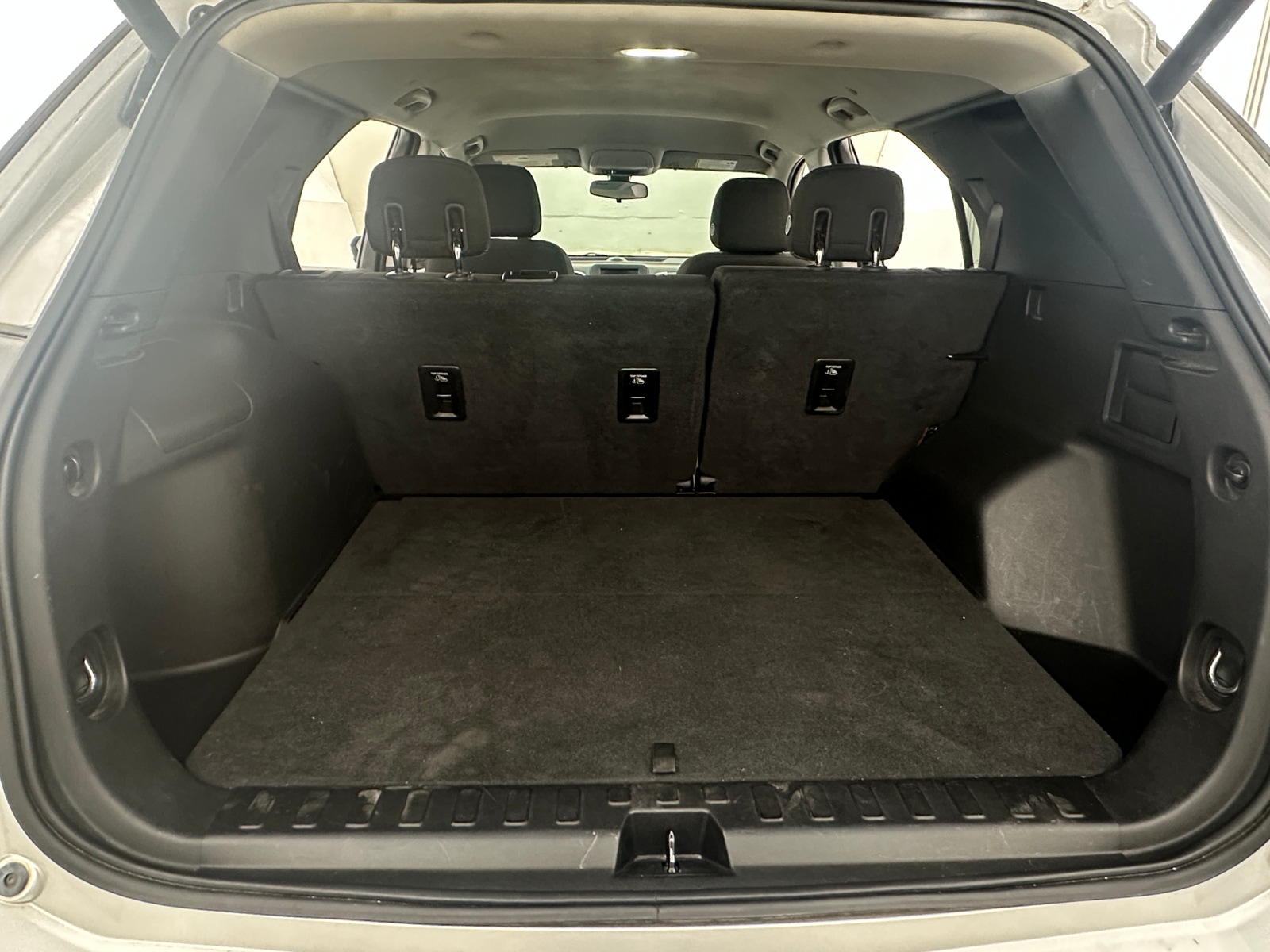 Thumbnail: 2019 Chevrolet Equinox - 7