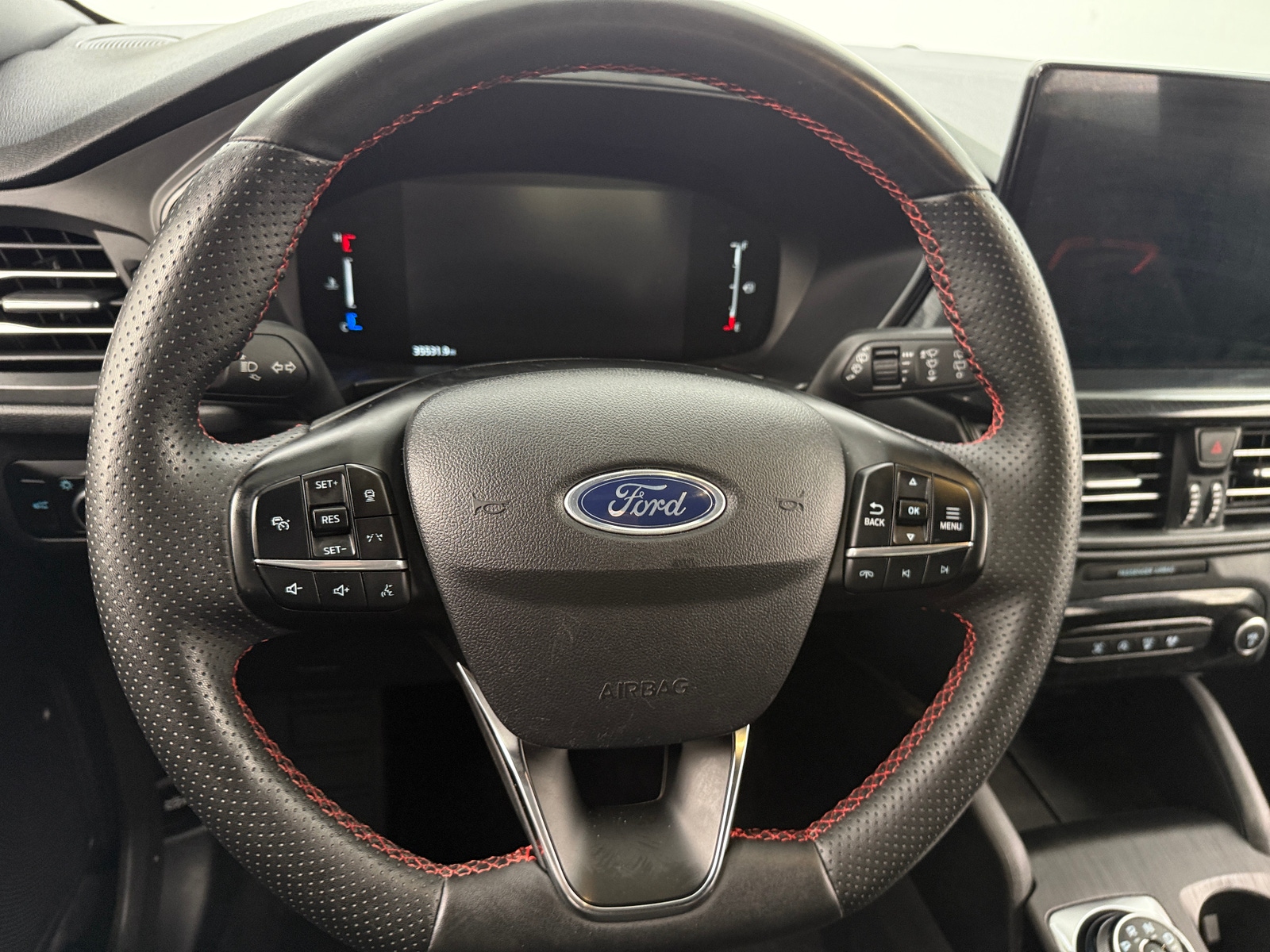 Thumbnail: 2023 Ford Escape - 5