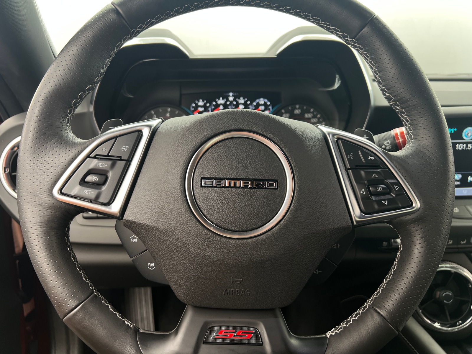 Thumbnail: 2018 Chevrolet Camaro - 3