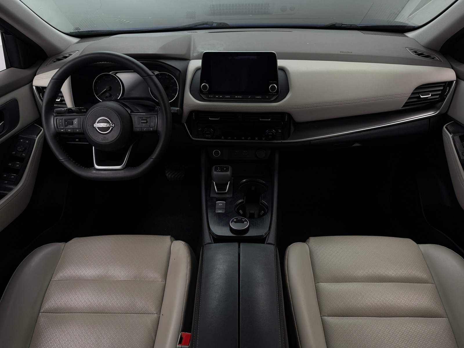 Thumbnail: 2022 Nissan Rogue - 3