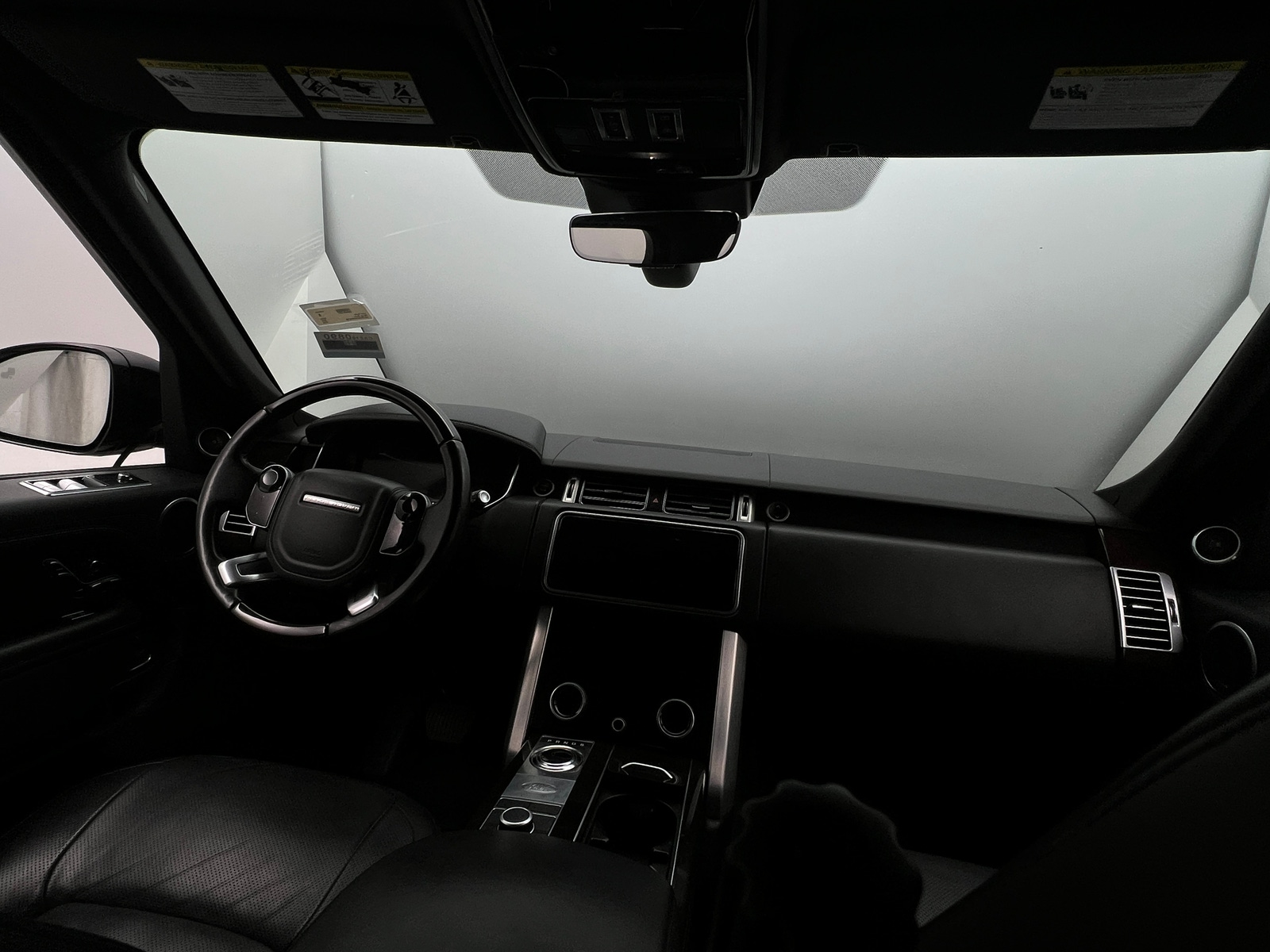 Thumbnail: 2019 Land Rover Range Rover - 2