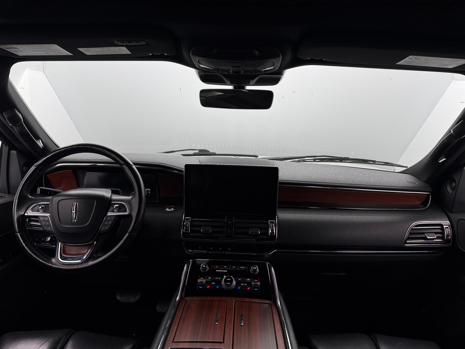 Thumbnail: 2022 Lincoln Navigator - 2