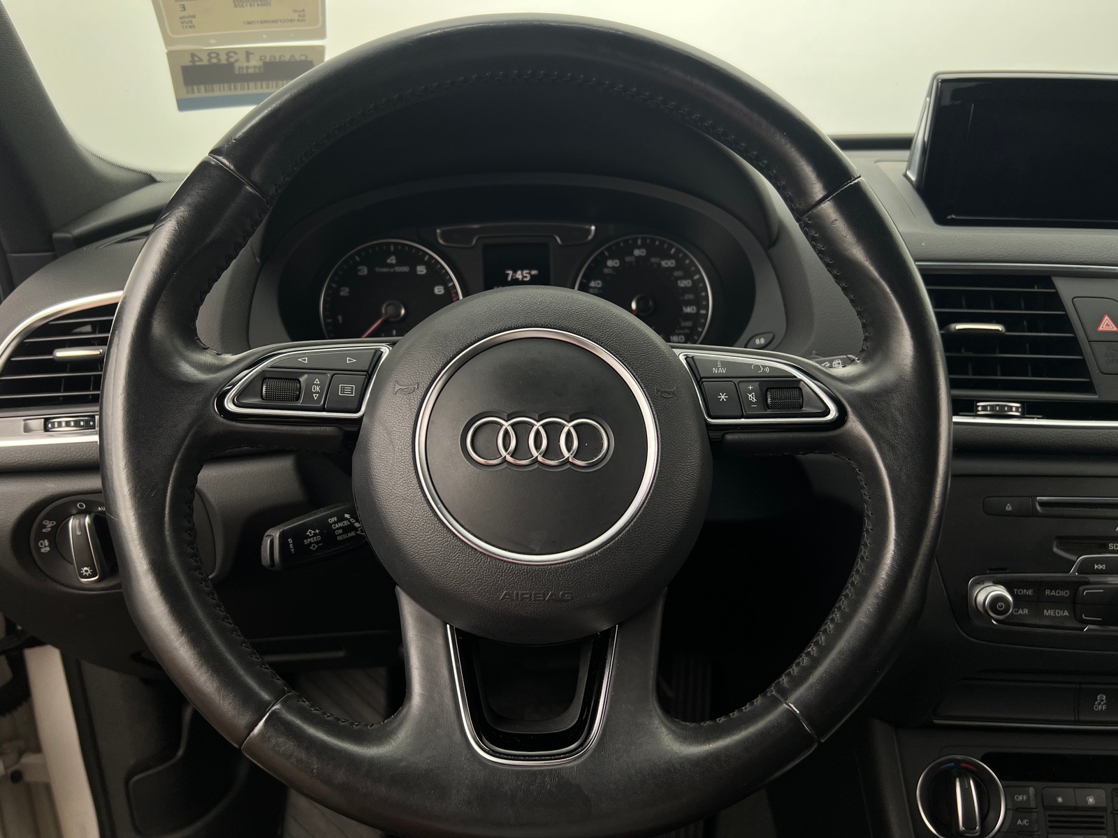 Thumbnail: 2017 Audi Q3 - 4