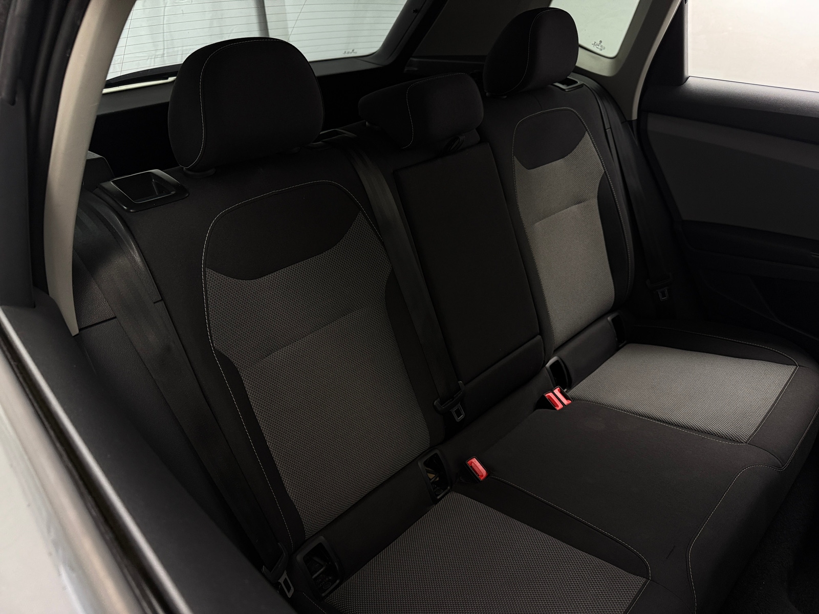 Thumbnail: 2022 Volkswagen Taos - 6