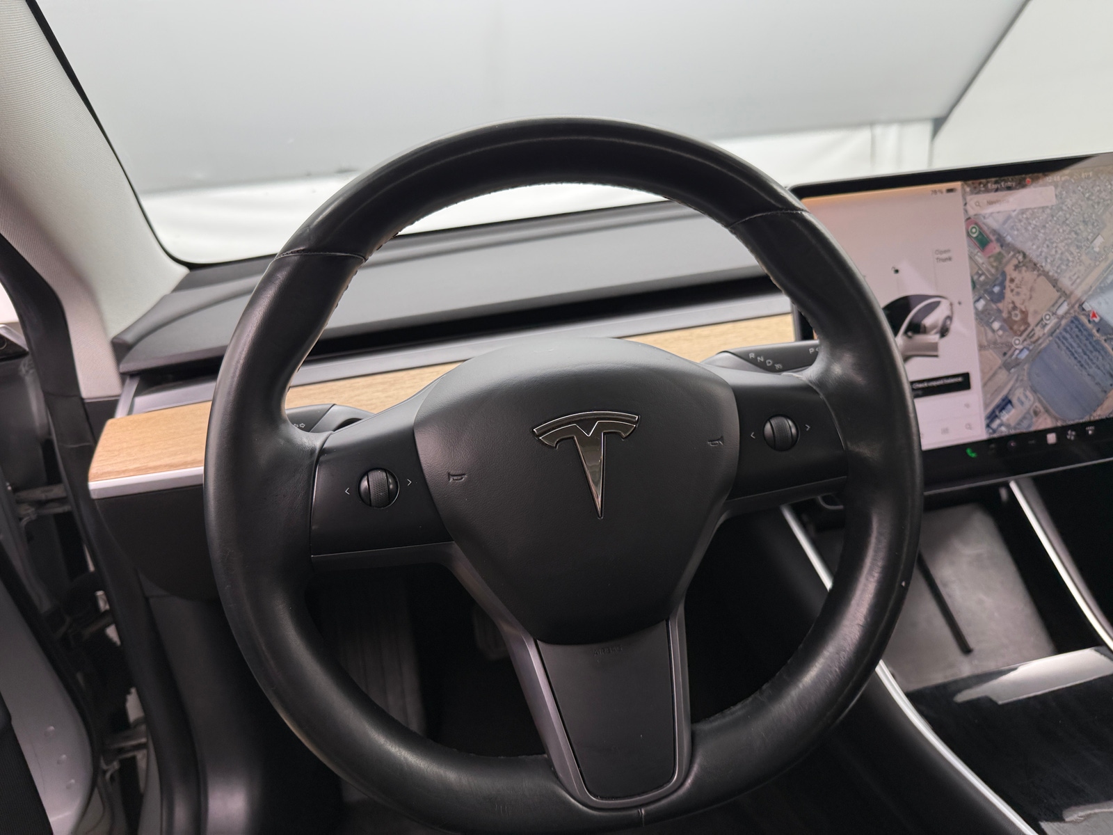 Thumbnail: 2018 Tesla Model 3 - 4