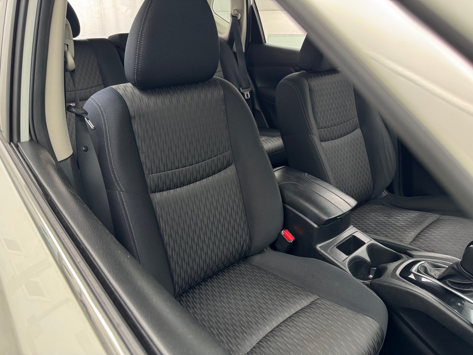 Thumbnail: 2018 Nissan Rogue - 2