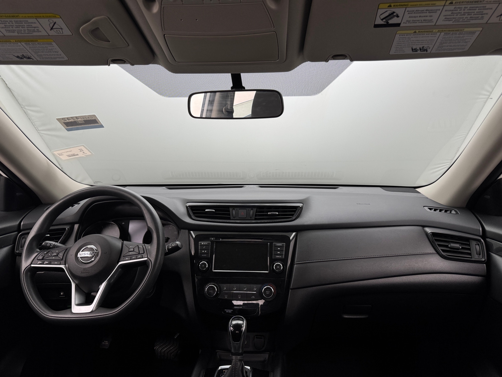 Thumbnail: 2018 Nissan Rogue - 3
