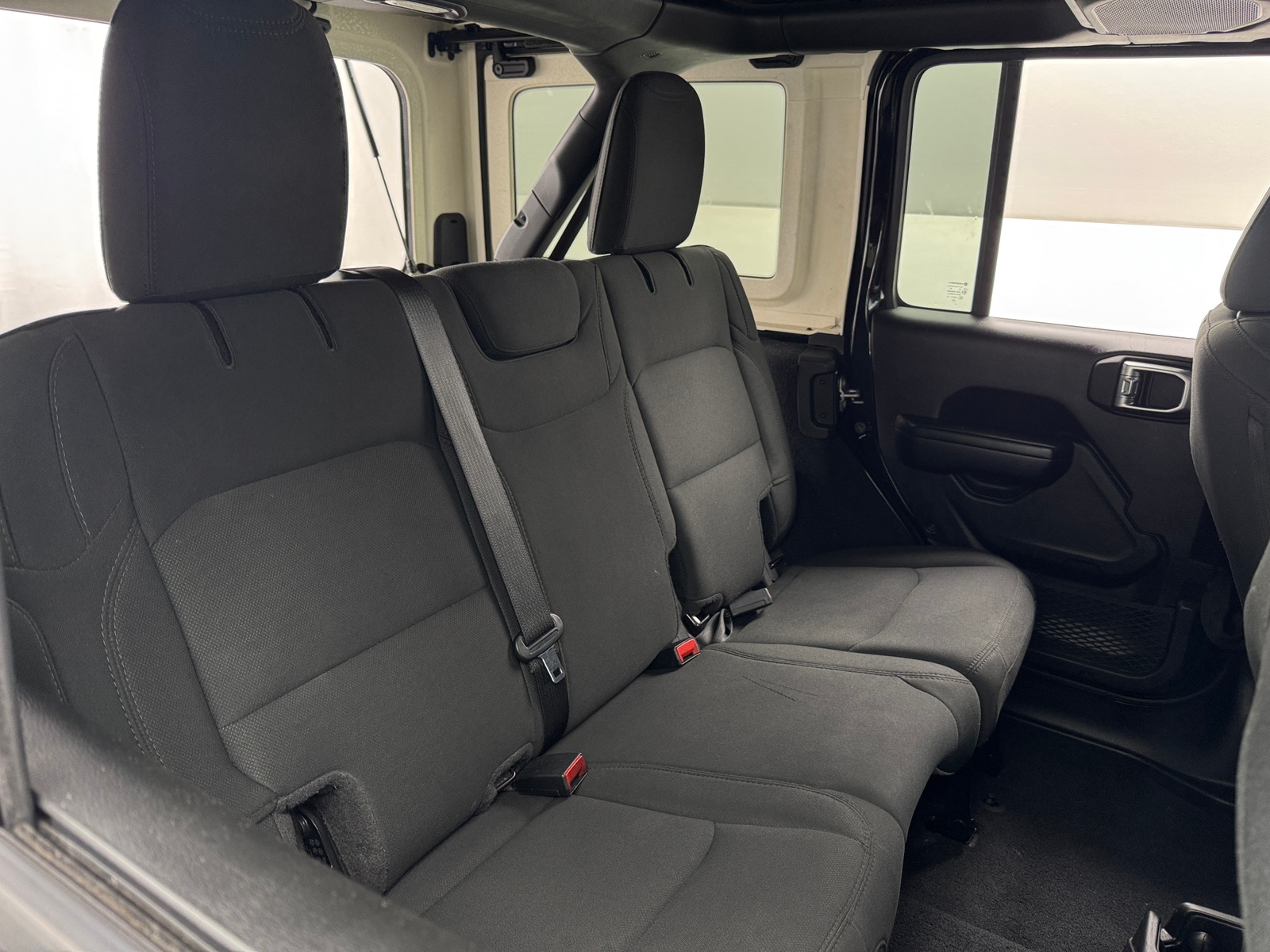 Thumbnail: 2021 Jeep Wrangler - 6