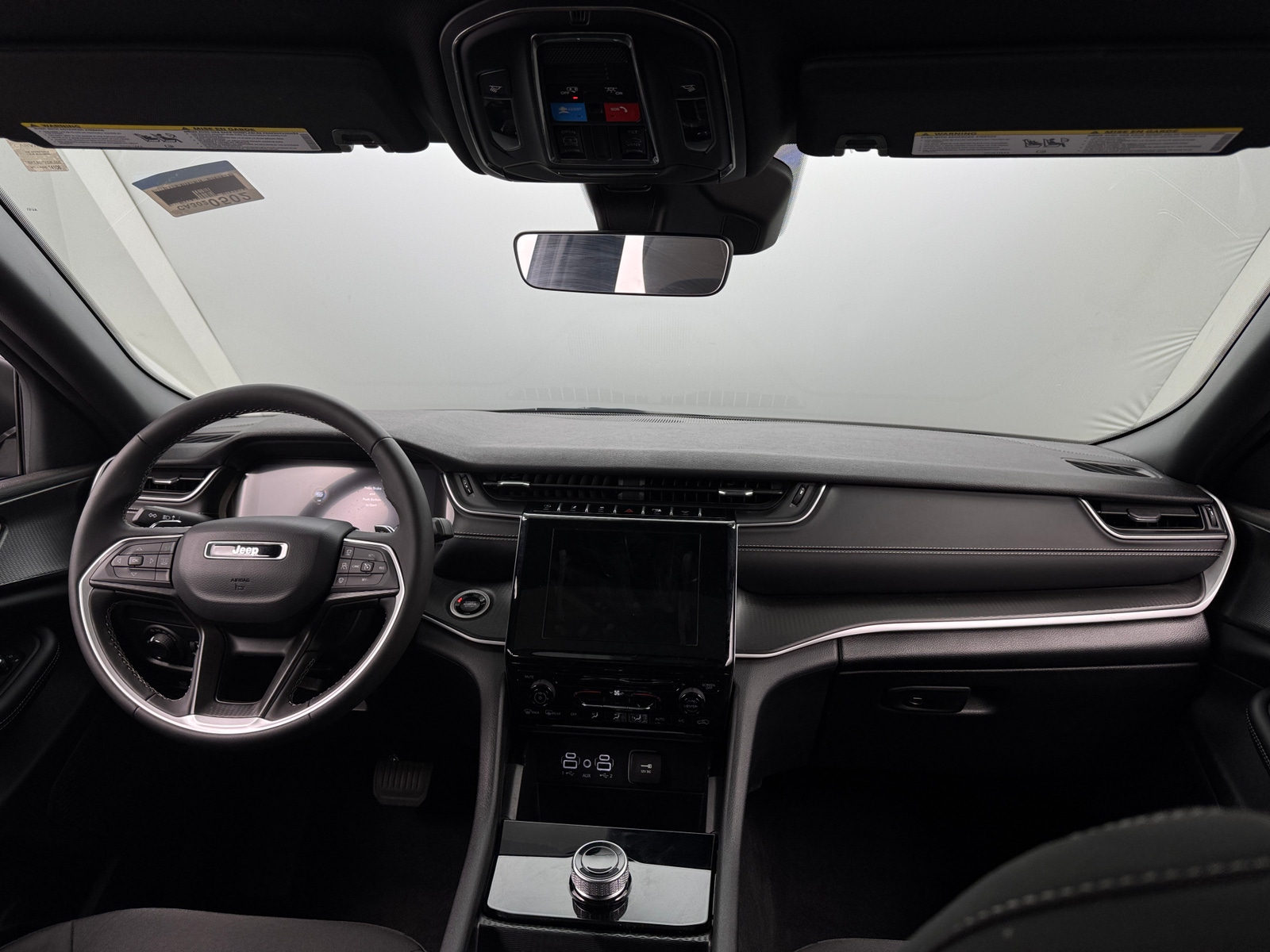 Thumbnail: 2025 Jeep Grand Cherokee - 3