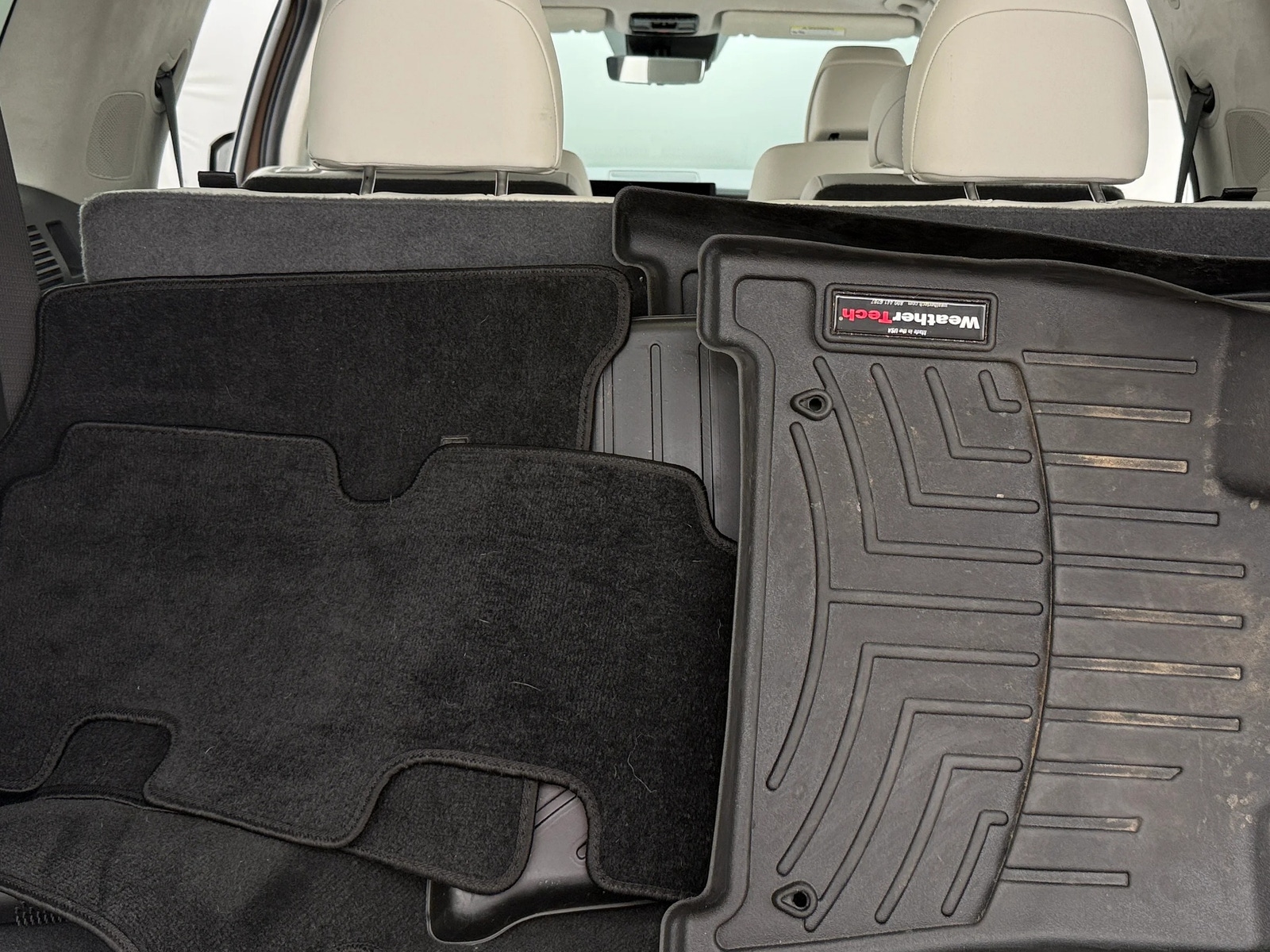 Thumbnail: 2024 Hyundai Santa Fe - 6