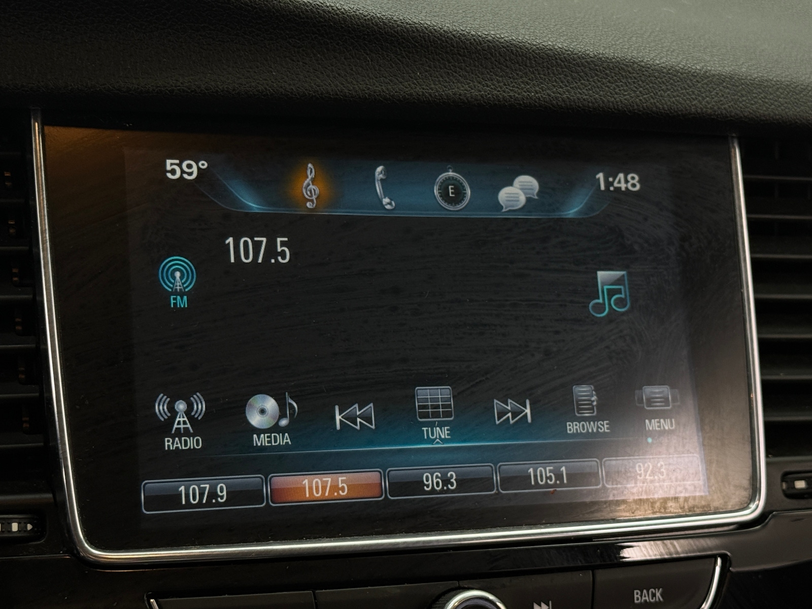 Thumbnail: 2017 Buick Encore - 4