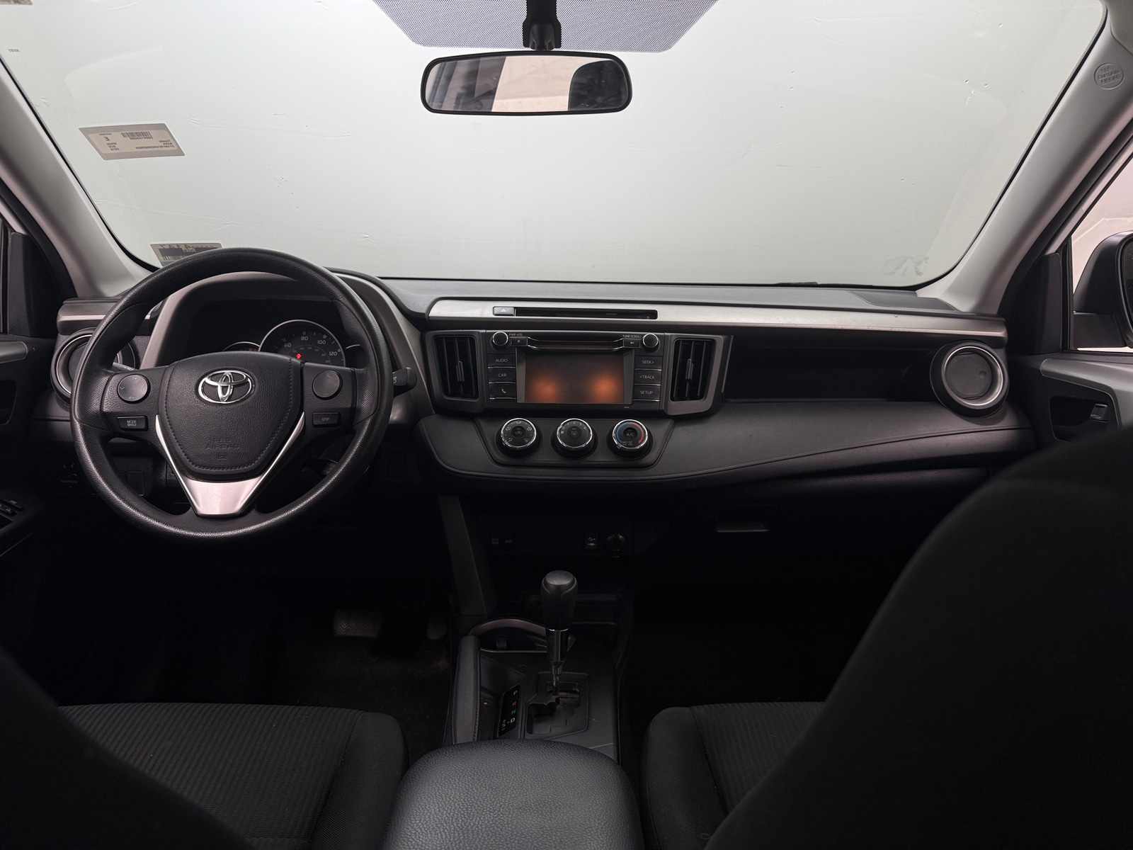 Thumbnail: 2016 Toyota RAV4 - 3