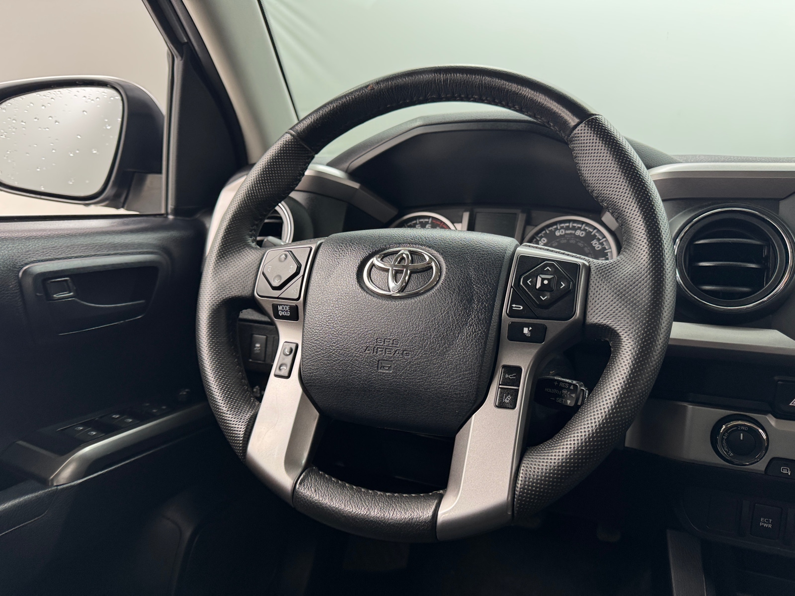 Thumbnail: 2020 Toyota Tacoma - 5