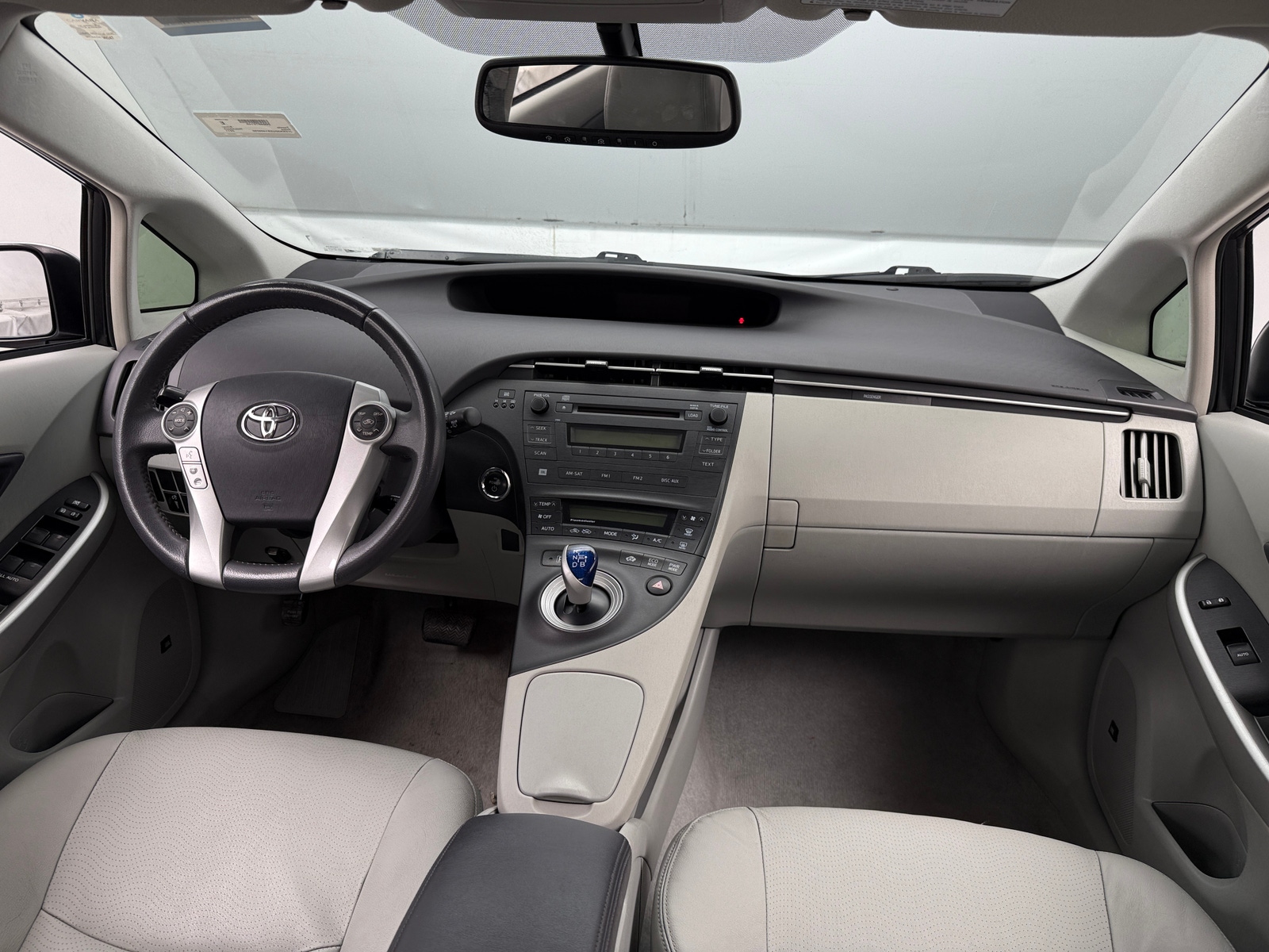 Thumbnail: 2011 Toyota Prius - 2