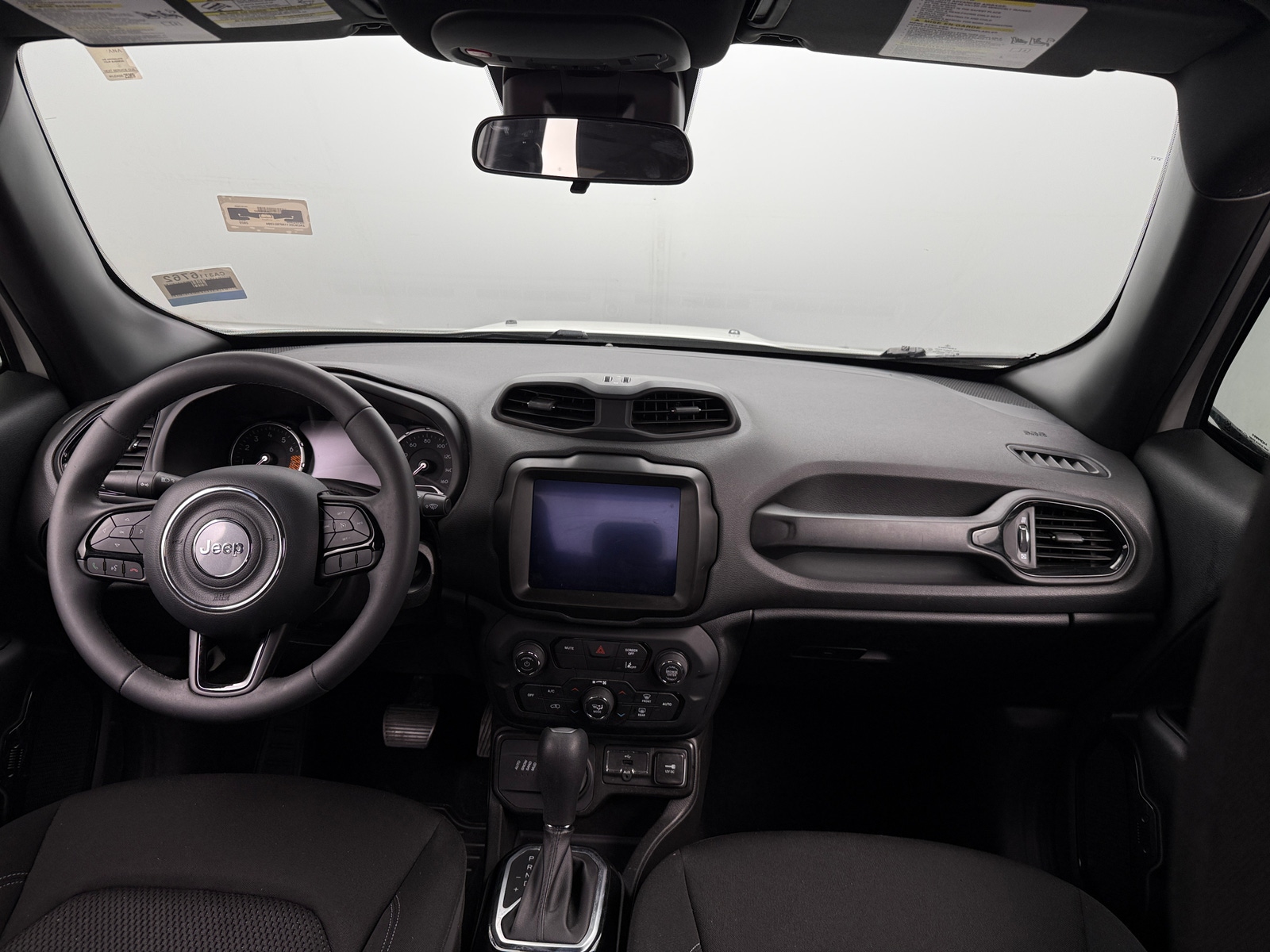 Thumbnail: 2022 Jeep Renegade - 3