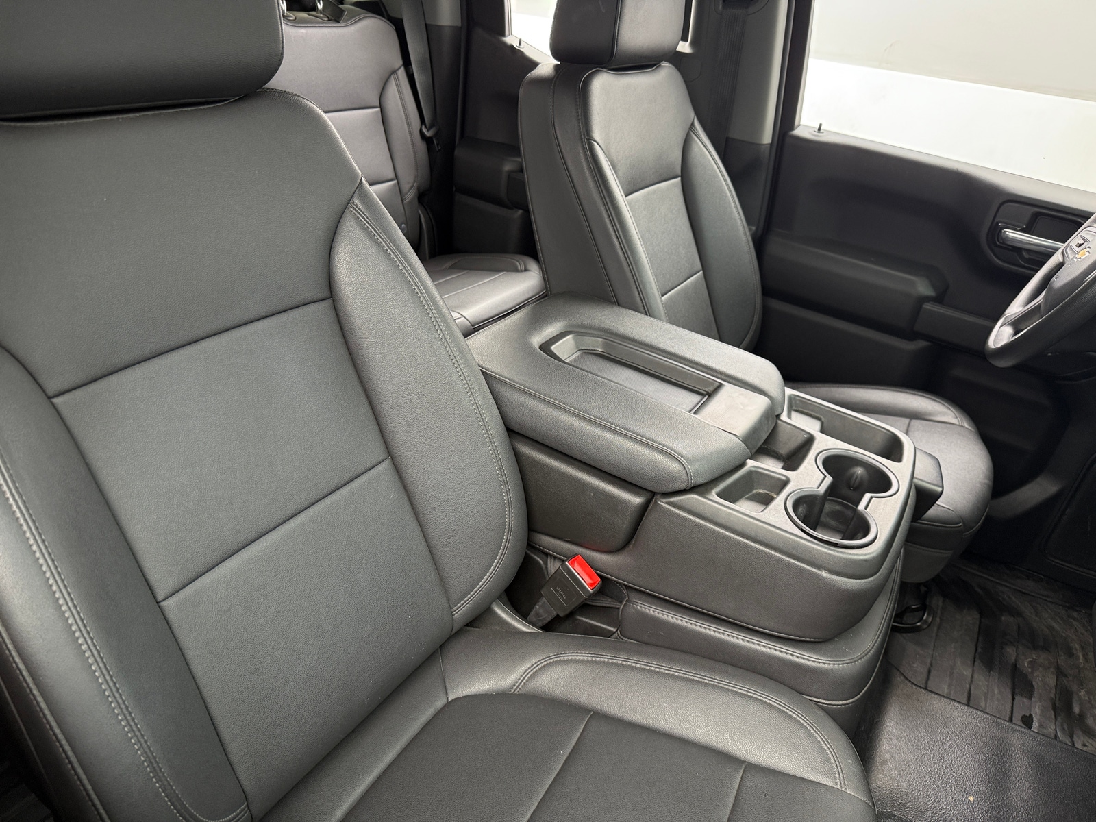Thumbnail: 2021 Chevrolet Silverado 1500 - 2