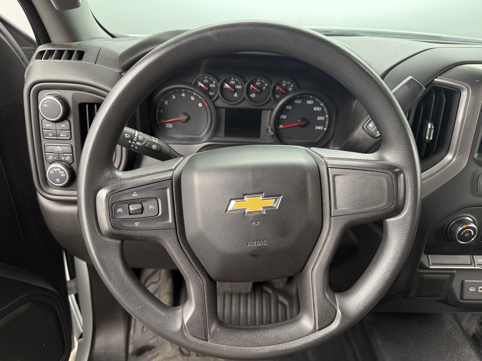 Thumbnail: 2021 Chevrolet Silverado 1500 - 5