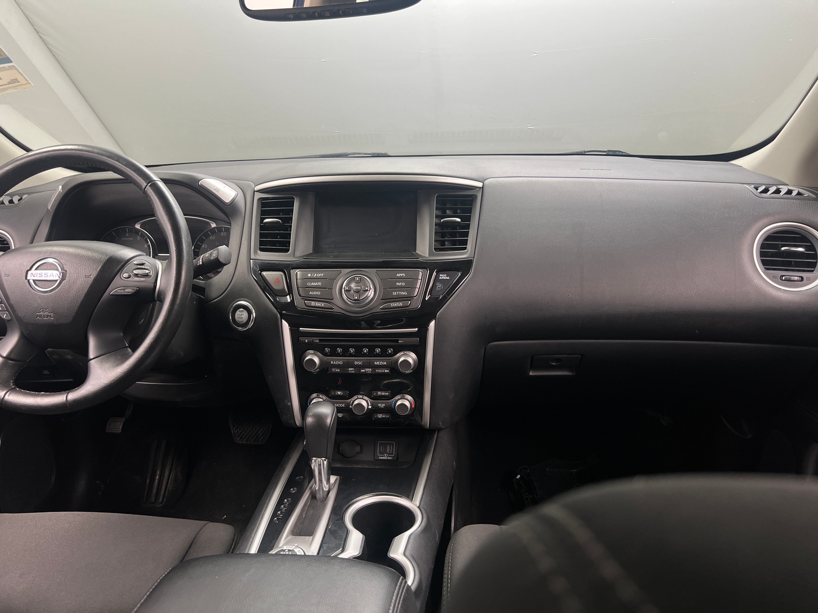 Thumbnail: 2019 Nissan Pathfinder - 3