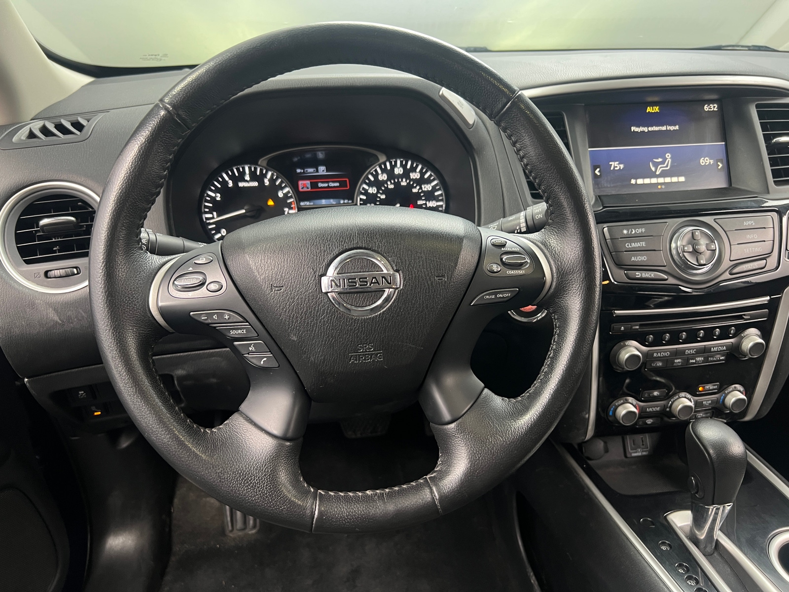 Thumbnail: 2019 Nissan Pathfinder - 5