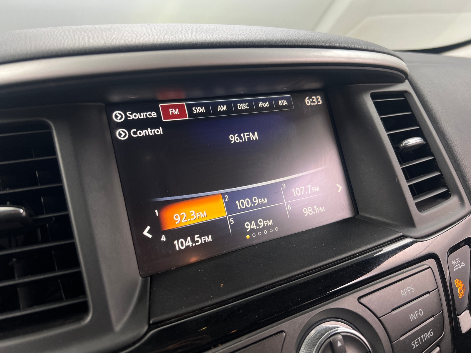 Thumbnail: 2019 Nissan Pathfinder - 4