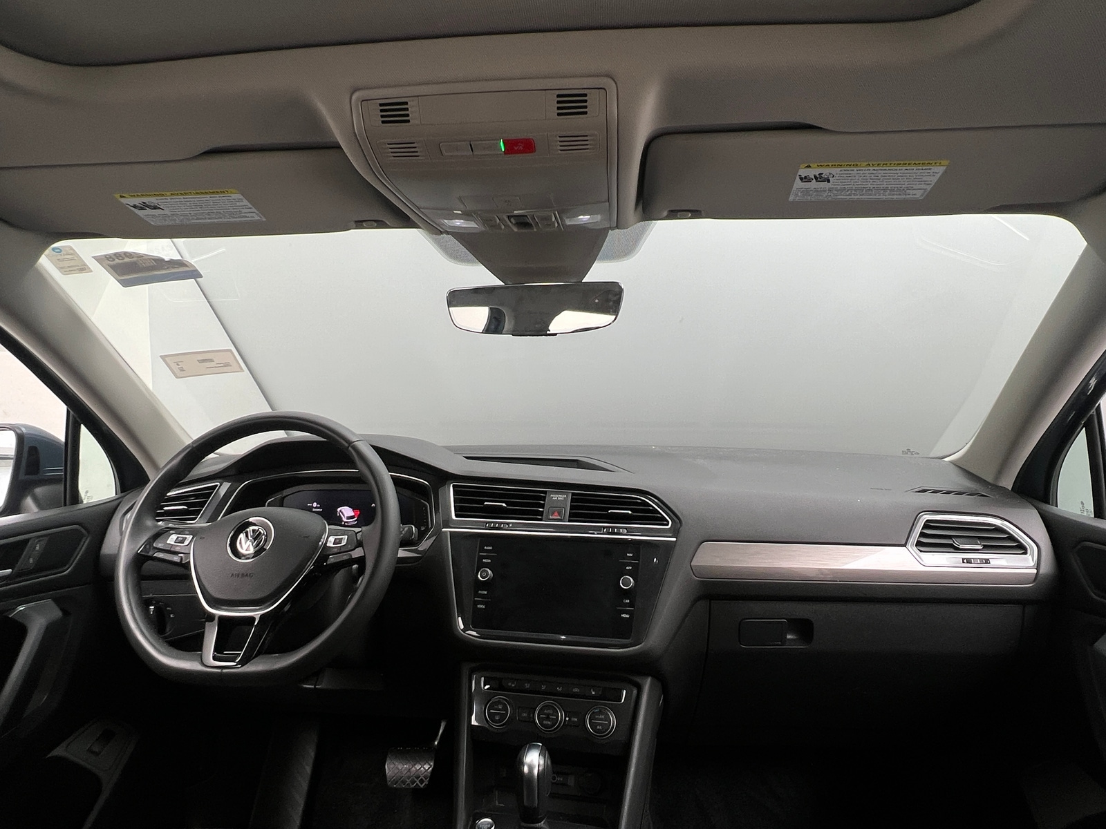 Thumbnail: 2020 Volkswagen Tiguan - 2