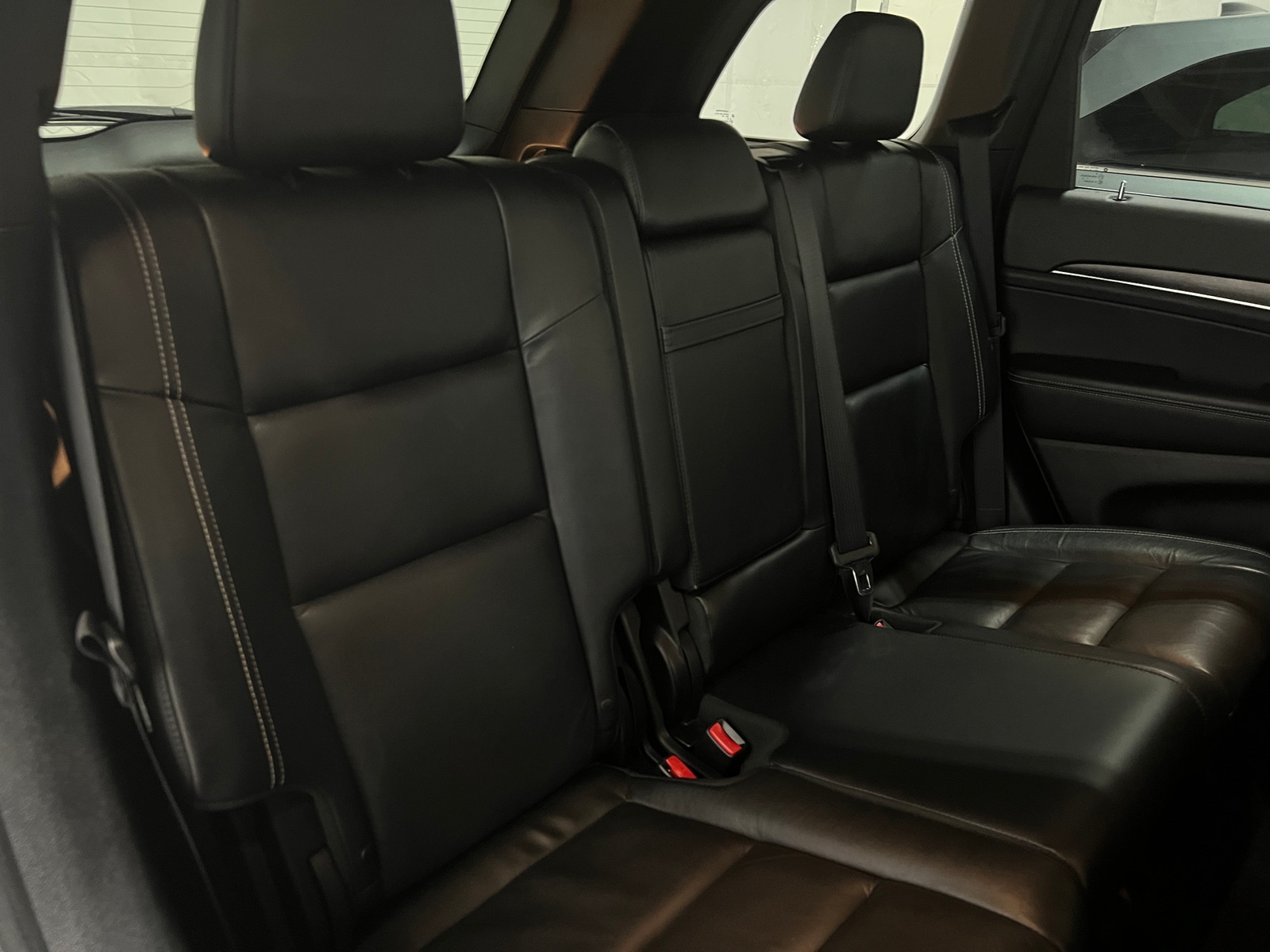 Thumbnail: 2017 Jeep Grand Cherokee - 5