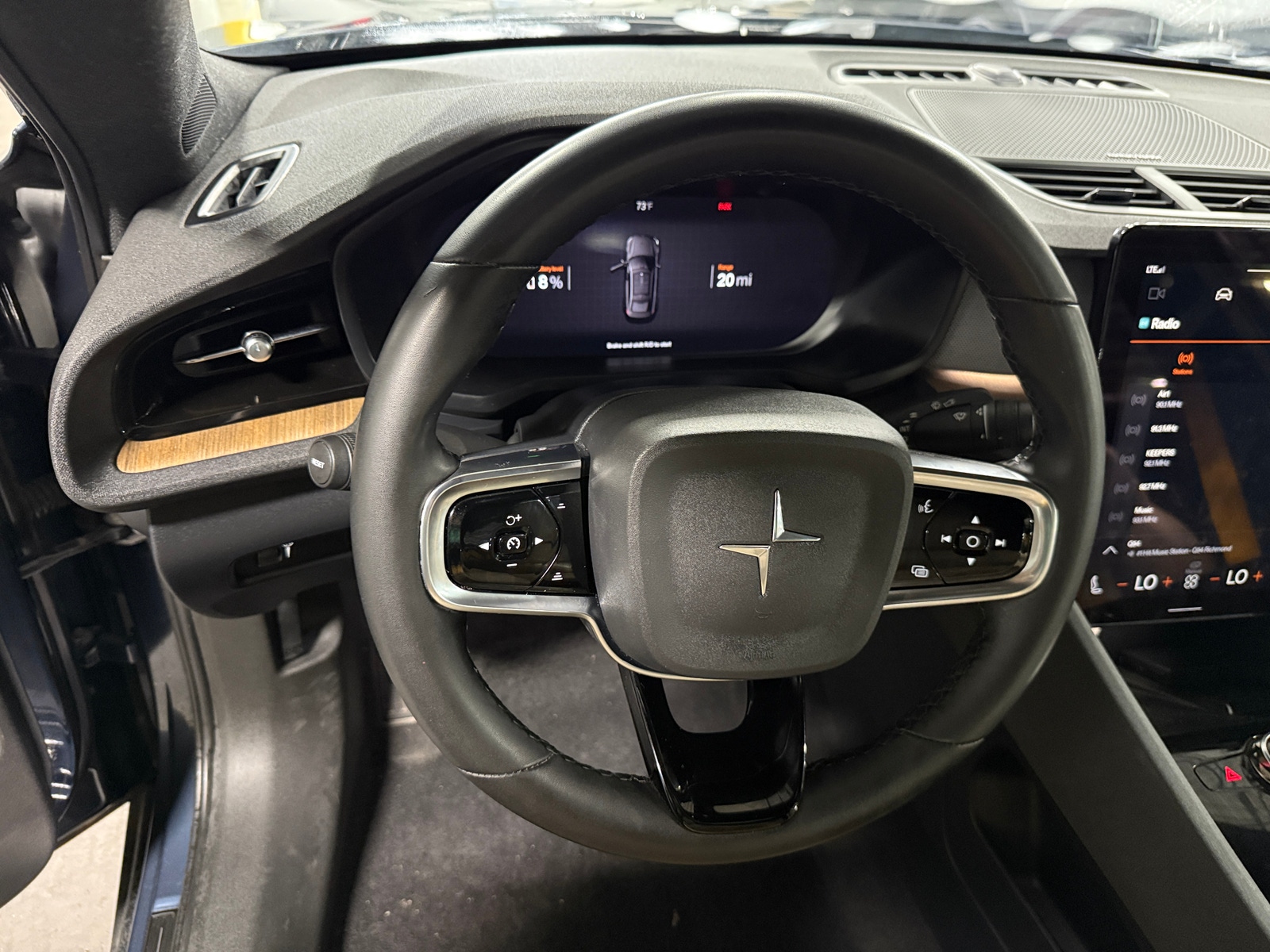 Thumbnail: 2021 Polestar 2 - 5
