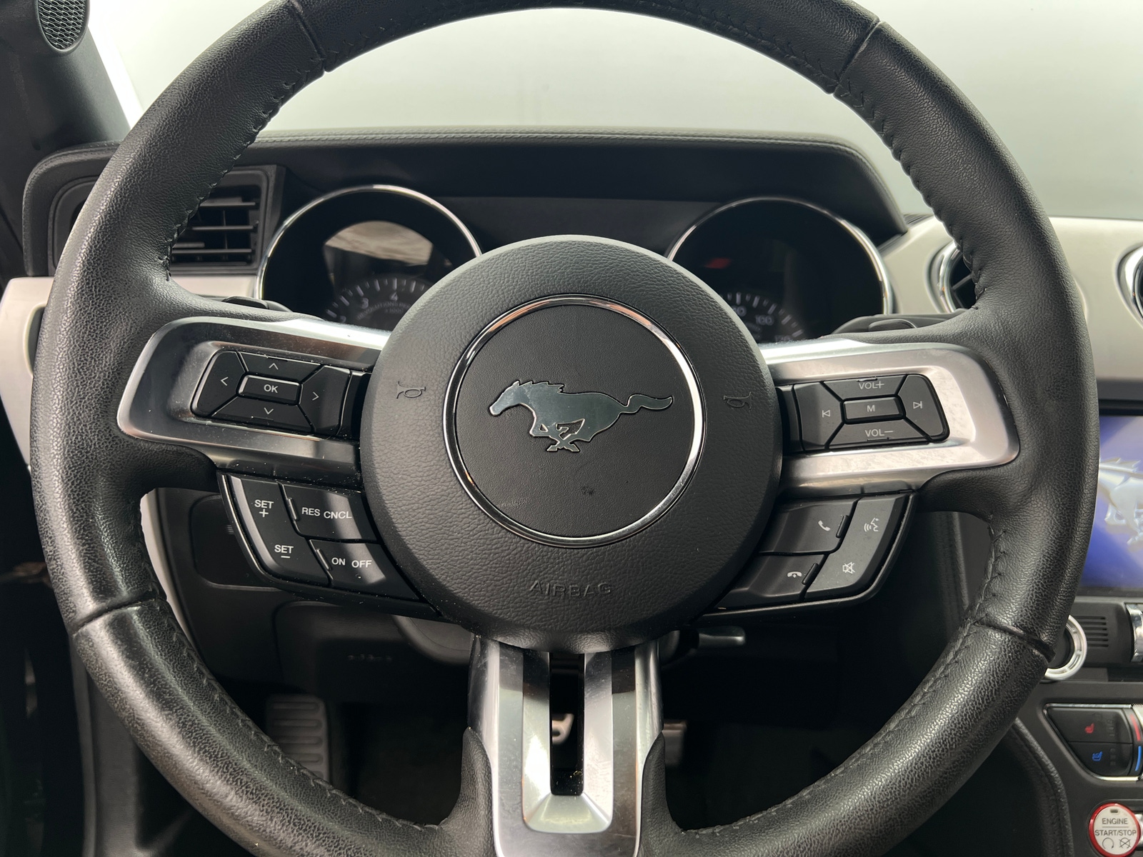 Thumbnail: 2017 Ford Mustang - 3