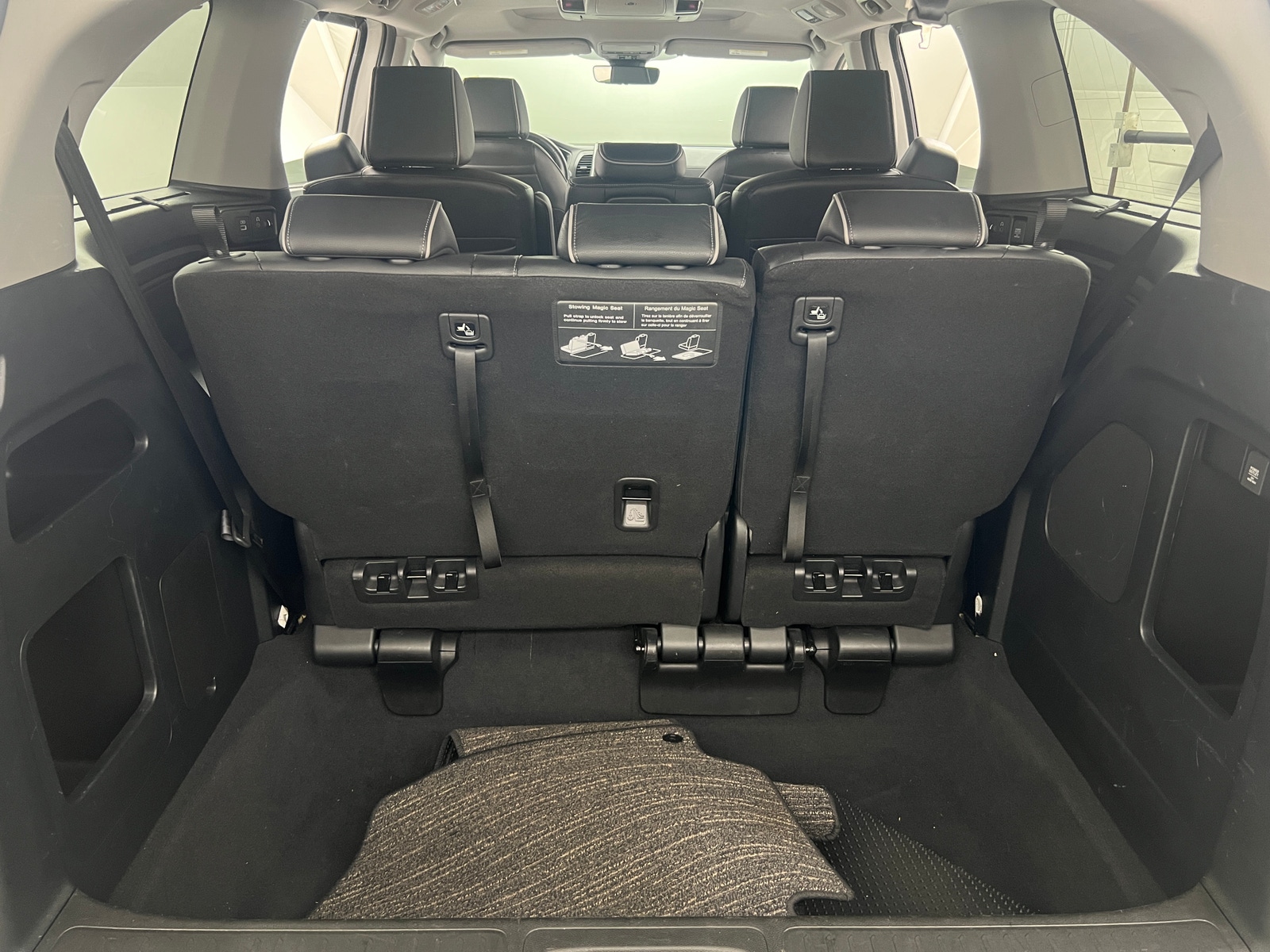 Thumbnail: 2022 Honda Odyssey - 6