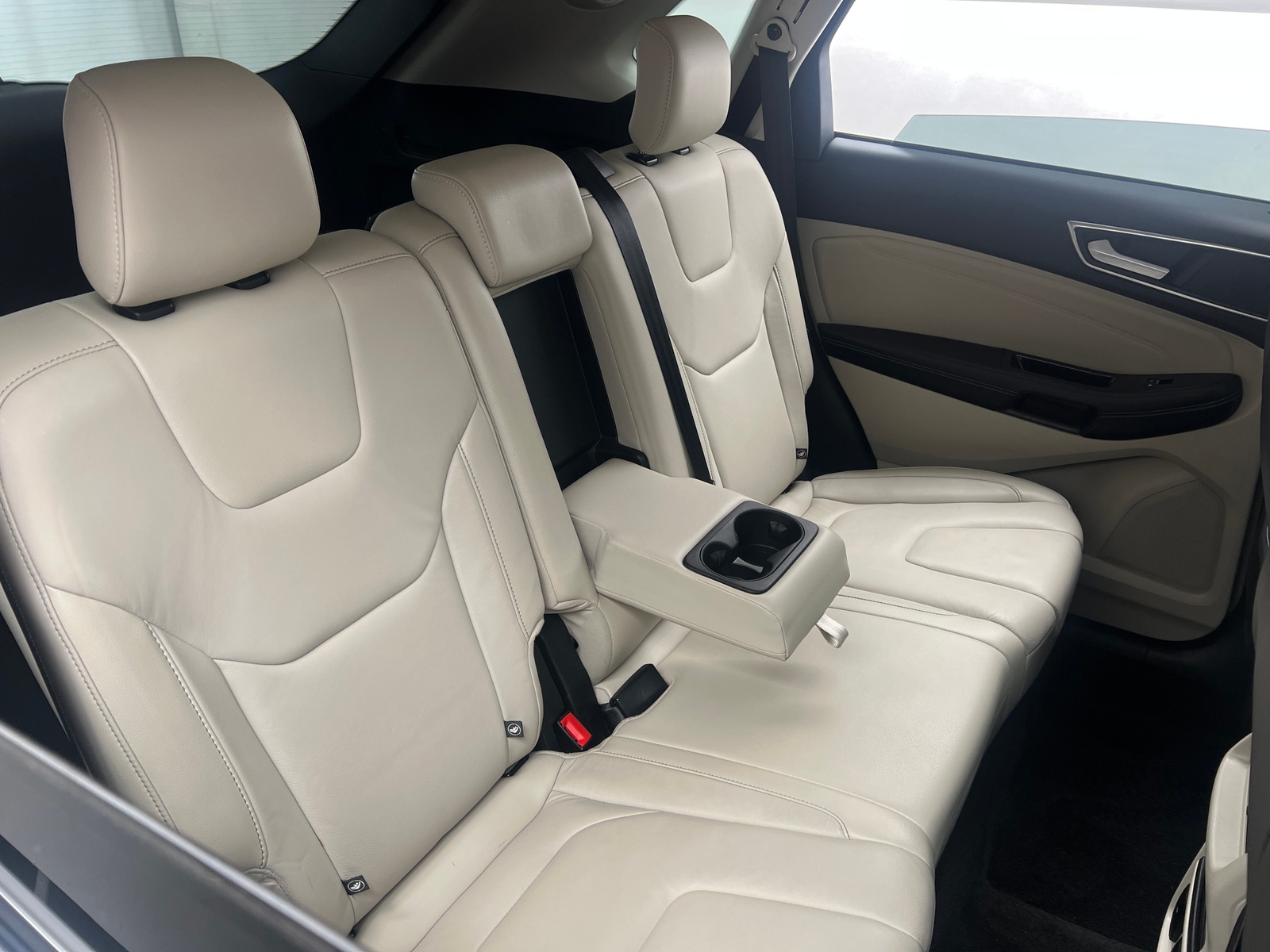 Thumbnail: 2017 Ford Edge - 5