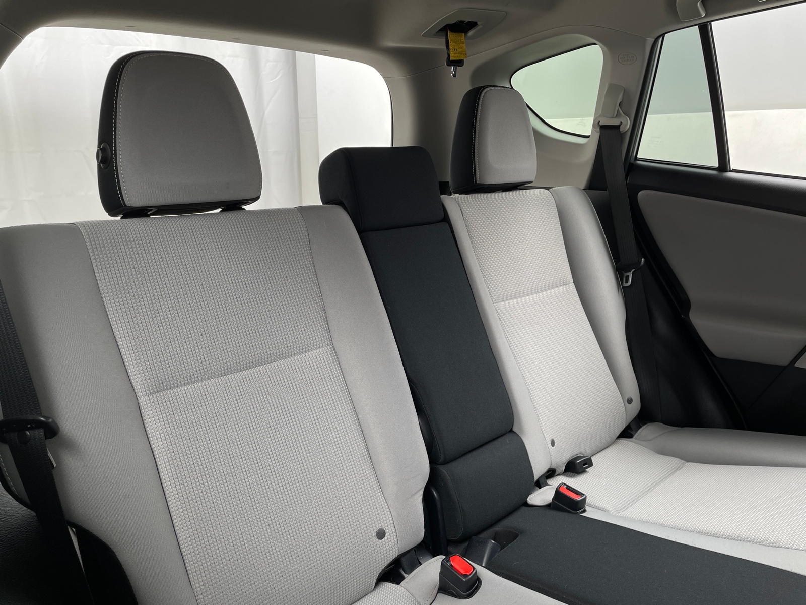 Thumbnail: 2018 Toyota RAV4 - 6