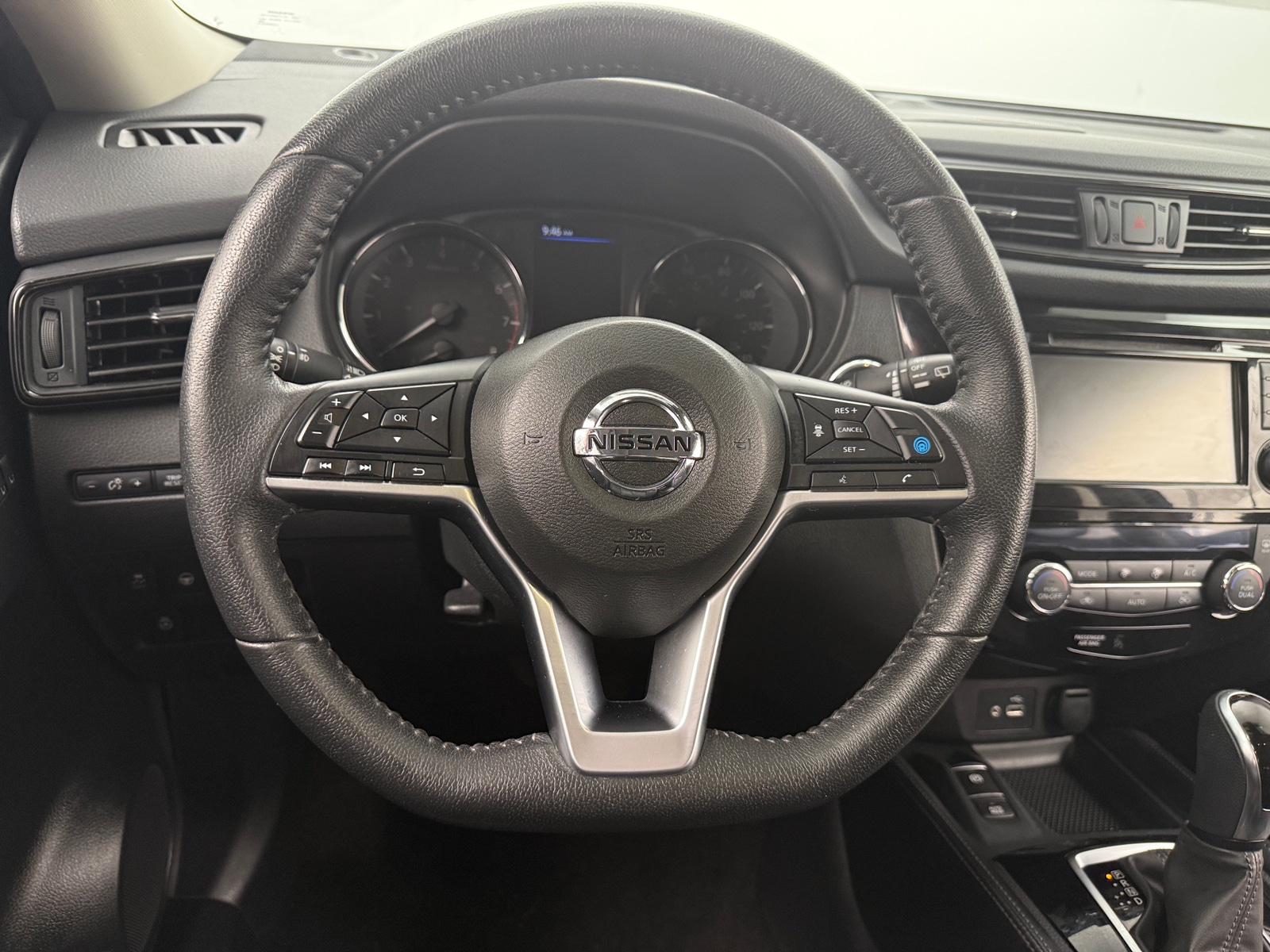 Thumbnail: 2019 Nissan Rogue - 4