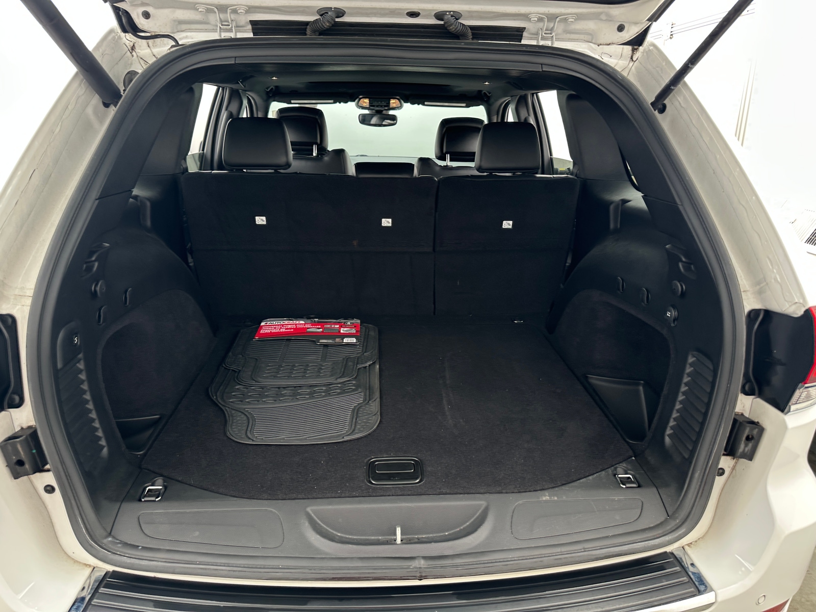 Thumbnail: 2021 Jeep Grand Cherokee - 6