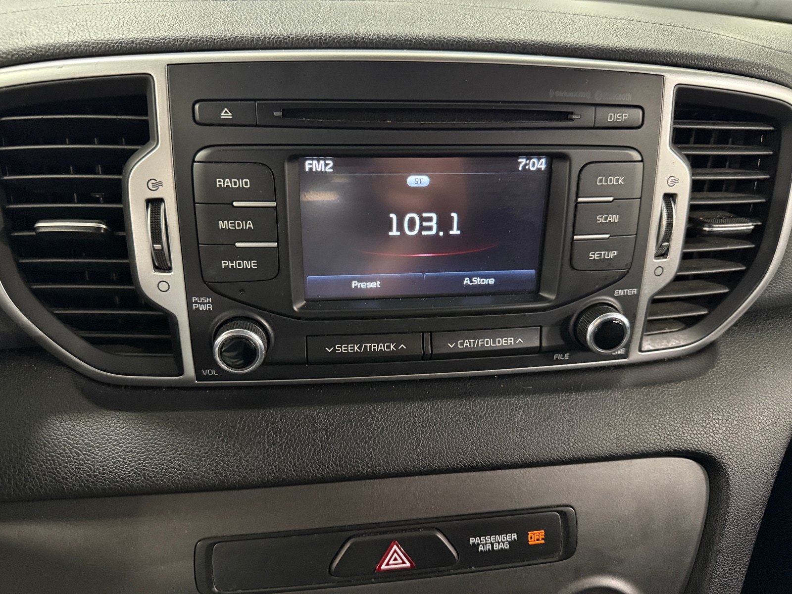 Thumbnail: 2019 Kia Sportage - 4