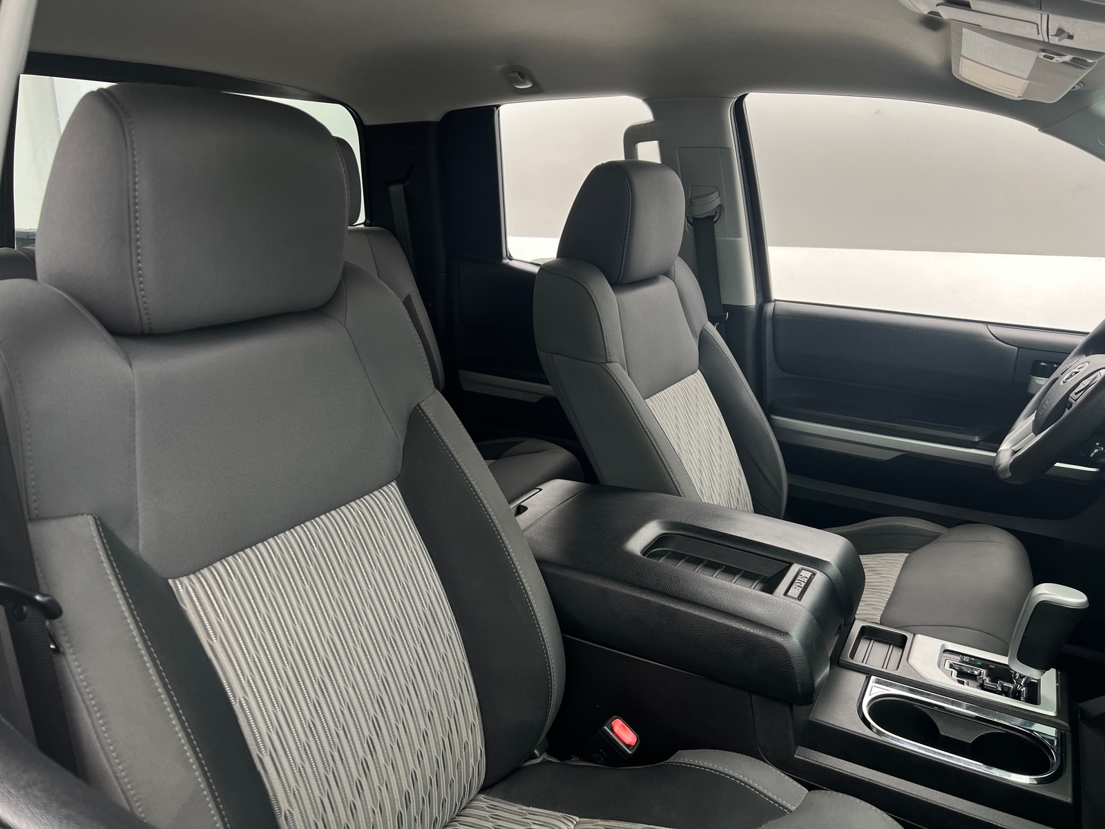 Thumbnail: 2016 Toyota Tundra - 2