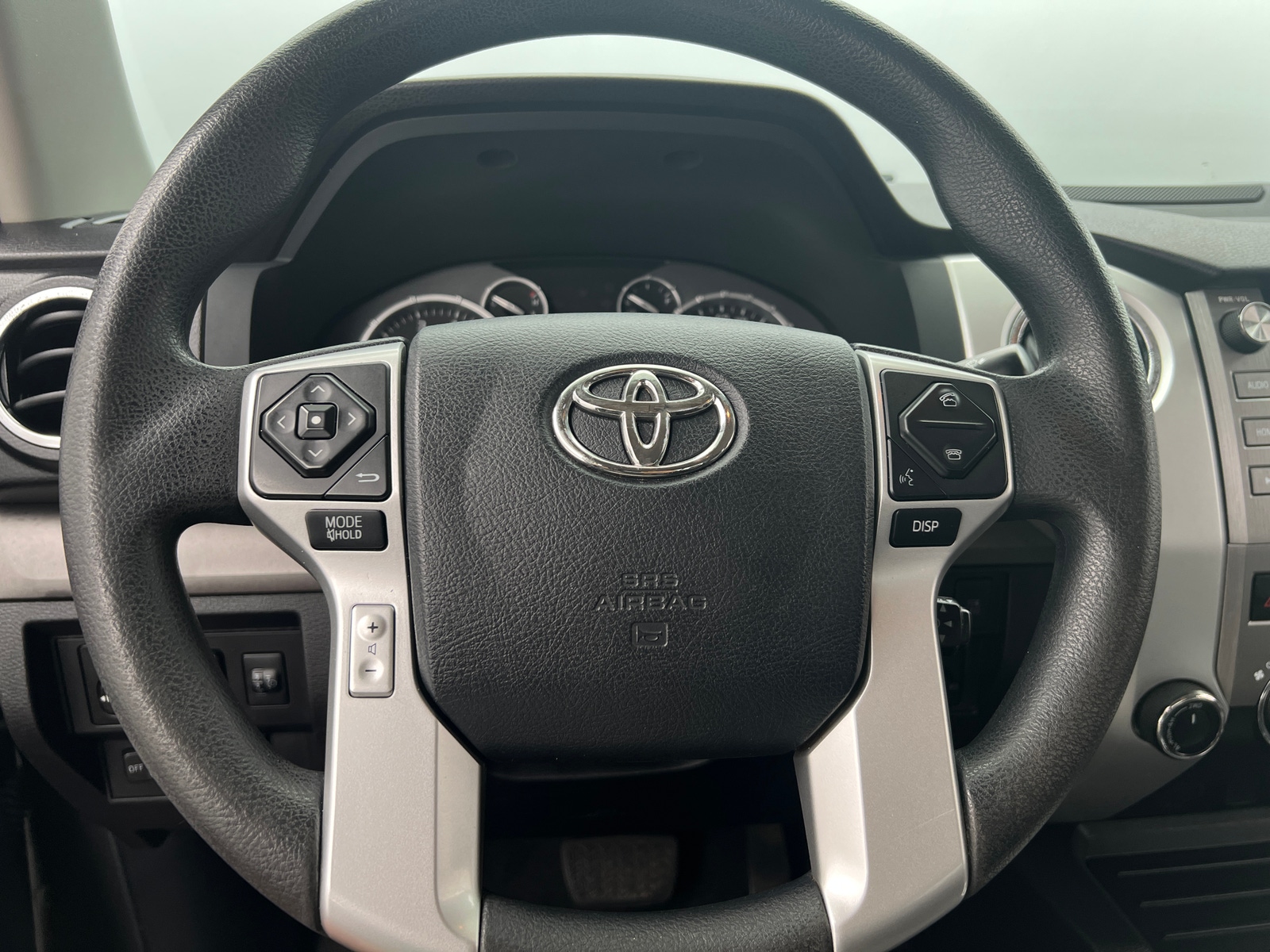 Thumbnail: 2016 Toyota Tundra - 5