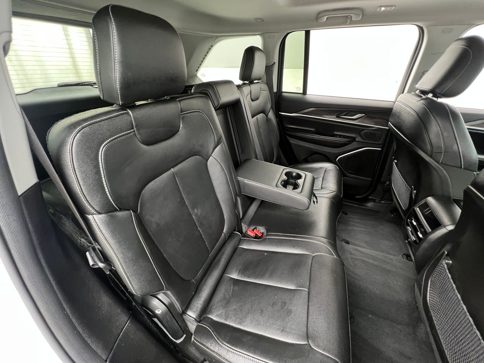 Thumbnail: 2023 Jeep Grand Cherokee - 5